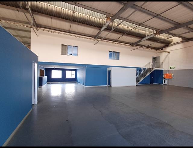 530M² MINI FACTORY TO LET IN HONEYDEW